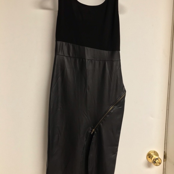 AMI CLUBWEAR BLACK LEATHER DANCER  MINI DRESS - Picture 5 of 7